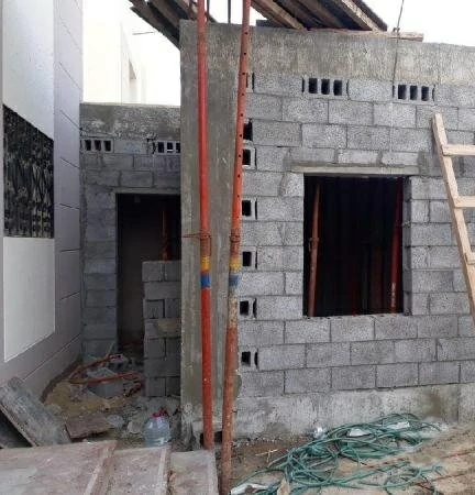 بناء ملاحق ومجالس